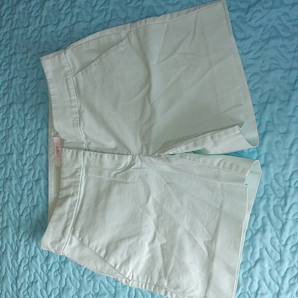 LOFT Shorts (Size 0) - Picture 1 of 9